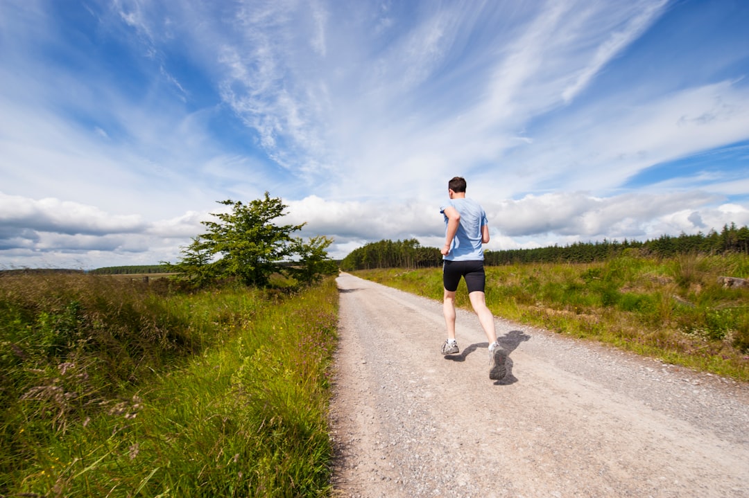 Styrketraining vs. conditietraining: wat is het beste voor je gezondheid?